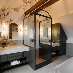 Suite met een King Size Bed